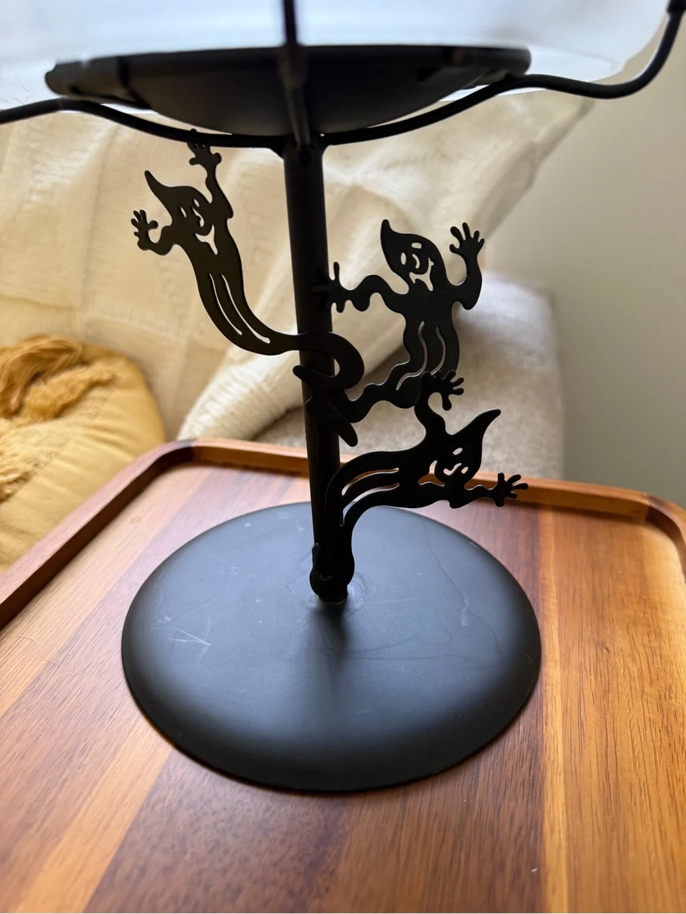 Partylite Shadow Dancers Ghost Tealight Lamp P7797 Halloween